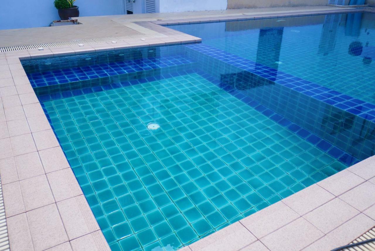 Baan Jpn Hotel Hua Hin Bagian luar foto
